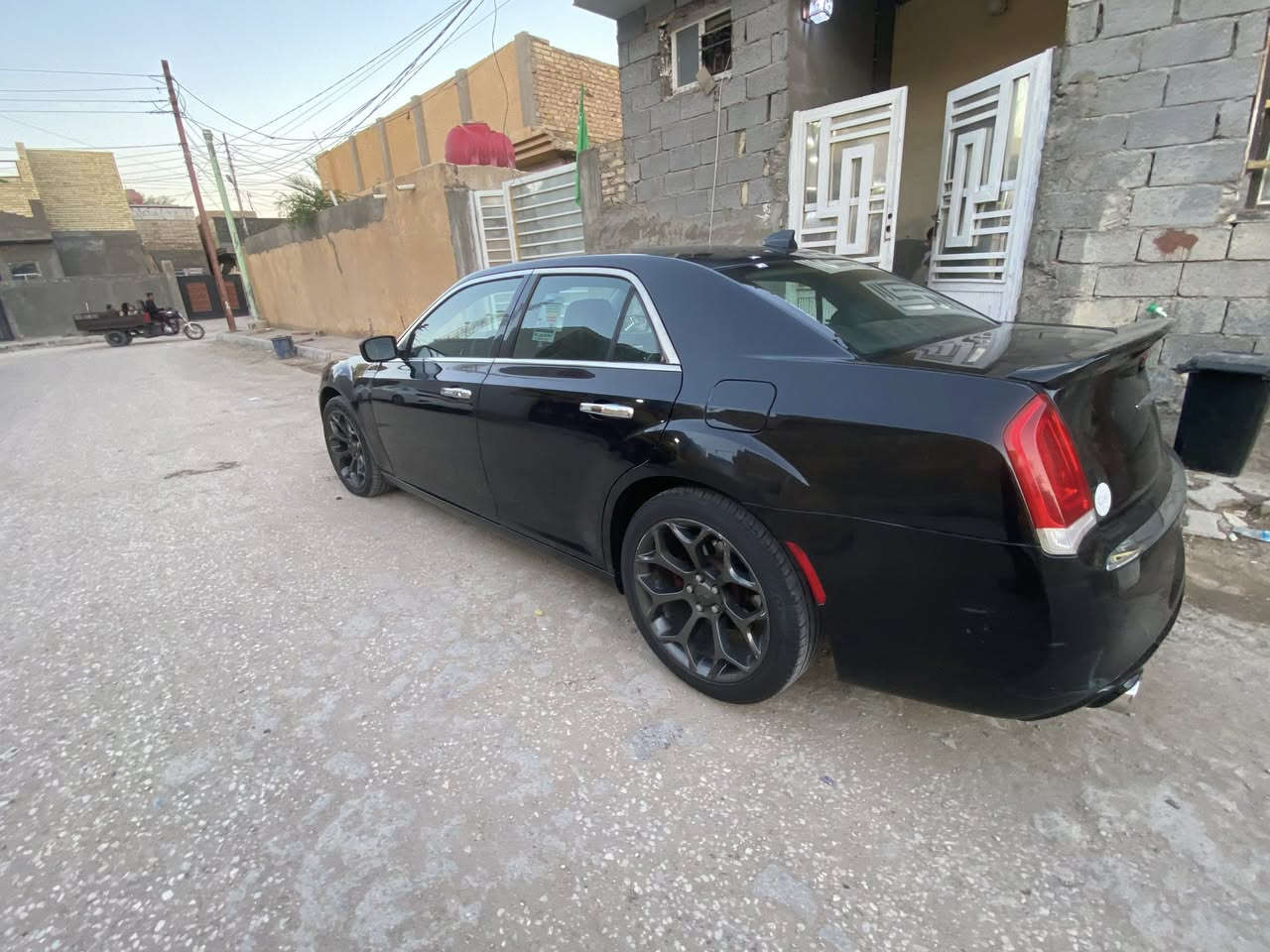 السلام عليكم بيع مستعجل اوباما 18 اصل 15امرجعه قرار 102 السياره جاهزه تخم تاير حداديه تبريد مكينه مامفتوحه كير بيه اشويه عته خفيفه رقم قادسه بسمي سنويه 30 الساره وارد كندي نص فول تشغل عن بعد شاشه كامره هيترات الساره حلوه بدون دواخل فقط جاملغ قليل كلش واصل داخل بالبدايه مكاني كربلاء السعر 115 تلفون ***********
