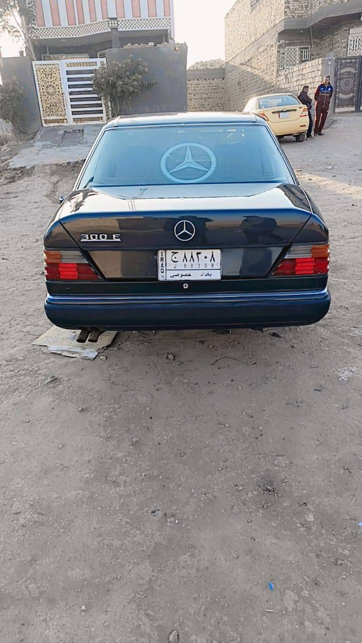 السلام عليكم
مارسيدس دب موديل 90 بلاد سياره جاهزه من كلشي مابيه اي نقص كير مكينه كهربائيات فول اريل امامي خلفي ع السويج تبريد ثلج مصبوغه جماليه مابيه اي طخه 
السياره بأسمي السعر 68 
***********
***********
