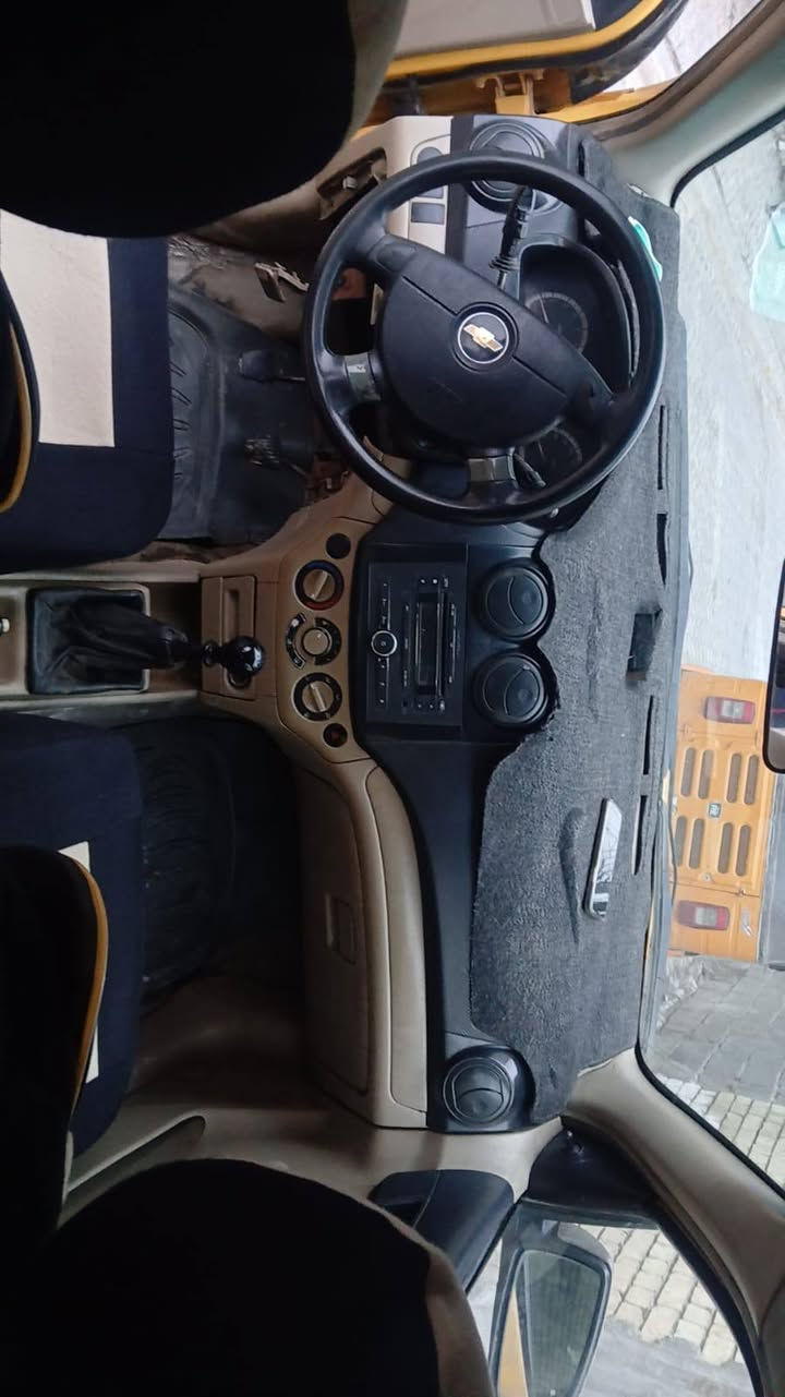 افيو موديل 2011
مكينه لا تنقيص ولا تبخير 
بيه بس جاملغات الاماميه تعبانات 
صدر امامي خلفي جديد صار شهرين من بدلتهن 
سياره جاهزه ومصفره 
بسمي السياره تحويل ثاني يوم 
رقم بغداد انكليزي 
السعر 55
‏‪***********‬‏
