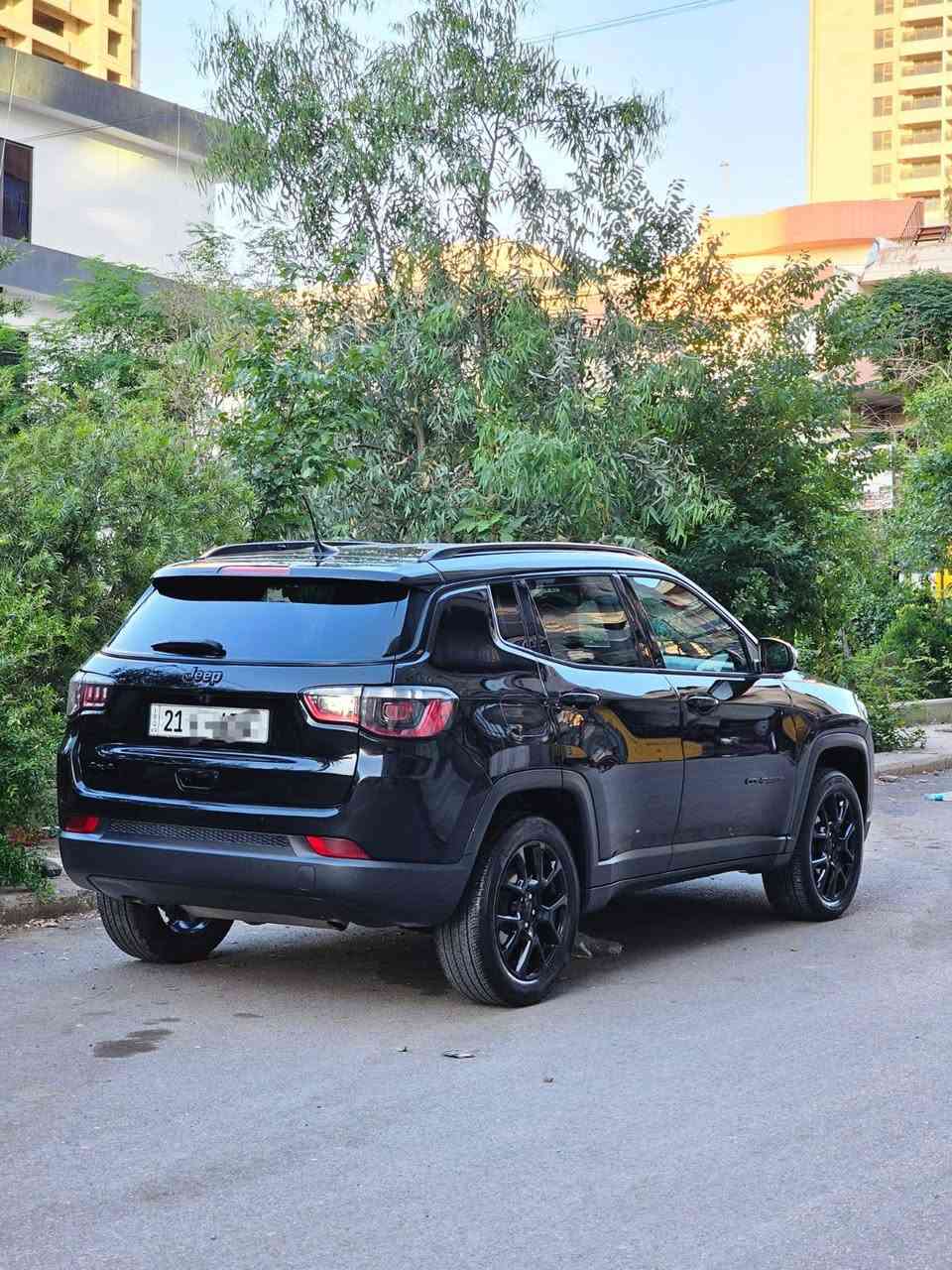 Jeep Compass 2023 Latitude 
جيب كومباس ٢٠٢٣ / الشكل الجديد
ملاحظة ( سيارة بي بنيد صبغ فقط بدون دواخل بدون شخط و بارد كلش جديده ماشاءالله )
سعر مطلوب/١٤٧ ورقة و مجال 
 سيارة ماشي ٣٠ الف فقط ..
المواصفات : فول ١/١ عده سلايت
️بصمة / ابواب بصمة / تشغيل عن بعد/ بريك بسمة / بصمة صندوك شفت/ شاشةكبيرةلمس/ كاميرا٣٦٠/كشنات السيارة جلد كشنات كهربائي و هيتر سوکان هيتر/ رادار امامي و خلفي جانبي الايسر كشنات تدفئة تبريد قطعتين مركزي/ 
▪️المحرك: ٢٠ توربو ٢٠٠ hp باور (اربعة سلندر) 
سيارة مكفول كير محرك بالشرط لوك ماشاءالله علي وضع بيلادي بدلت دهن محرك جديد 
▪️لايتات زينون اصلي مع حاجب LED مع كشافات دعامية زينون/رادار جانبيه /رادار امامي/كشافات ليليه
فورويل 4X4/كامرة خلفية/حساسات ورادارات الاجتياز الجانبية(نقاط عمياء) 
اربع تايرات ويل جديد السياره / ️نظام ABS مانع انزلاق
گیر (سبورت و عادي و اوتوماتيك)
خمسة وضعيات القيادة ...
 / Eco / normal /sport / snow /ofrod 
سيارة رقم سليمانية مال بيتي مو مال معرض تحويل و غرامة بشرط مباشر....
فحص و هزة و لوحة و سنوي جديد حتي نهاية سنة ٢٠٣٠...
سعر ١٤٧ و مجال 
***********

Jeep Compass Latitude 2023
جيب کۆمپاس ٢٠٢٣ فول
سعر ١٤٧ و معامەلە...
سەیارەکە ١ پارچەی بۆیاخە تەنها بۆنید بێ ناو گرتن
بێ سارد و بێ شوخت هیچی تری پێوە نییە....
فوول مواسەفات... دەبڵ ئەکسل AWD 
 بەسمە/ دەرگا بەسمە/ شەغال/شاشە گەورە/کامێرا/٤ جام کارەبا و ئۆتۆ / تەبرید مەرکەزی/ئۆتۆ هۆڵد/ برێک بەسمە/ئۆتۆ ستۆپ/کامل رادار/ ڕاداری پێش و دواو تەنیشت و ئاوێنە/ڕاداری خەتی جادە سوکان کۆنترۆل کوشن هیتەرو کارەبایی/ سوکان هیتەر _سوکان ڤۆلێۆم و تحديد سورعه  دەرگا بەسمە بە پێی دورو نزیکی دا ئەخرێت و ئەکرێتەوە/سندوق بەسمە/گێڕ ئۆتۆماتیک و عادی
٥ مۆدی لێخوڕین 
Ofrod_snow  Eco _ normal _sport
لایت ئۆتۆو و زینۆنە لایت و بەگ لایتی لیدە پێش و دوای 
گێڕ و مەکینەی لۆکە ماشاءالله بە شەرت 
تازە ڕۆنی مەکینەم بۆ گۆڕیوە 
سەیارەکە تەنها ٣٠ هەزار ڕۆشتوە 
ڕەقم سلێمانییە سەنەوی و هەزەی تازەیە بە ناوی خۆمانە تا ٢٠٣٠ تەحویل و غرامە بە شەرت 
سعر ١٤٧ و معامەلە...
*********** السليمانية, العراق
