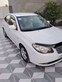 افانتي ٢٠٠٩ • محرك ١٦٠٠ • رقم بغداد