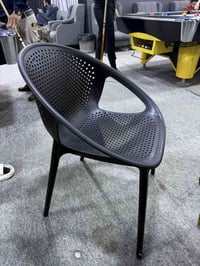 كراسي عدد 92 كرسي مستعمل اسبوع فقط بعدهن جدد سعر الكرسي 9000 ميز تركي ...