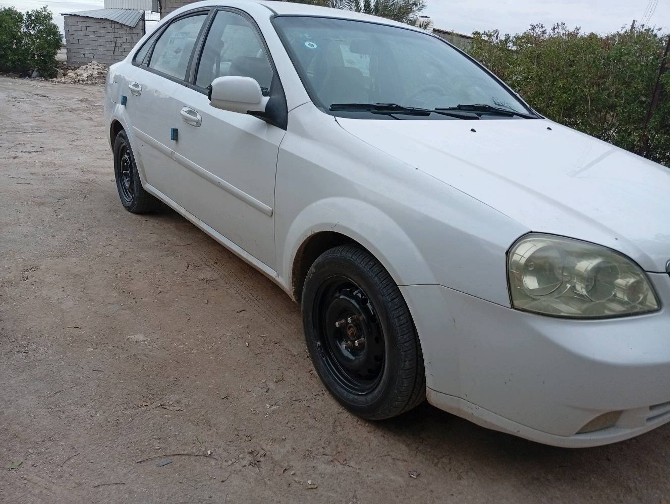 سياره وابتره 2011بيه بنيد مبدل وجاملغ يم سايق اصليات شاشه كامره 
تخم تايرات محرك كير اوتو سياره75 وبيها مجال ومراوس وابتيما ريو سيراتو النتره اي سياره حسب قناعه حته لو انطي فرق 