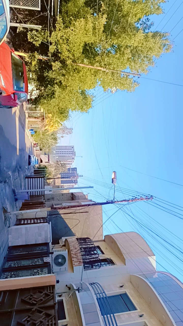 السلام عليكم يوجد لدينا مشتمل اللبيع بناء حديث جدا  مربع الخارجيه طابقيق تم البناء من  كاع 200 م  100% مقابله تشجير 200 استفسار ‏‪***********‬‏
