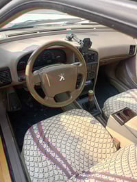 بيجو 405 • ٢٠١٥ • نضيفه