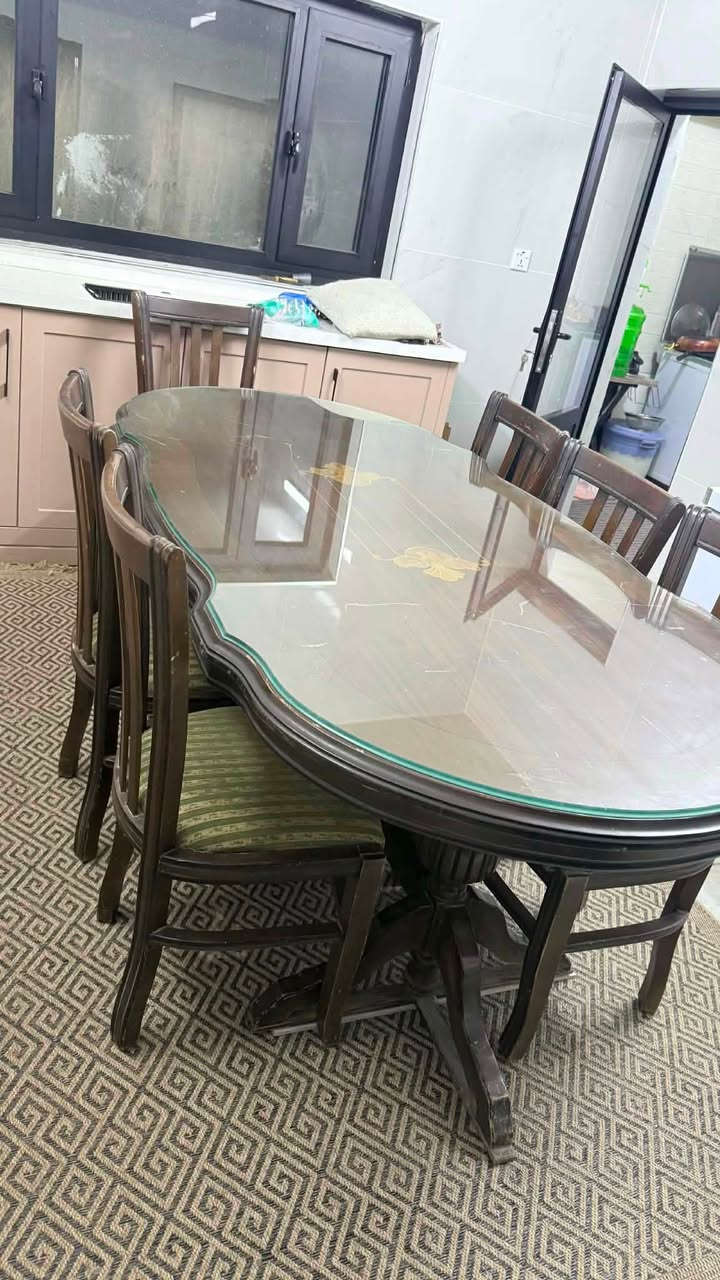 ميز طعام 6 كراسي كبير وقوي
سعر 250بي مجال رجاءا بلا وعود كاذبه


**إذا كنت صاحب هذا الإعلان وتريد حذفه لأي سبب، رجاءا أرسل رسالة إلى الدعم الفني**