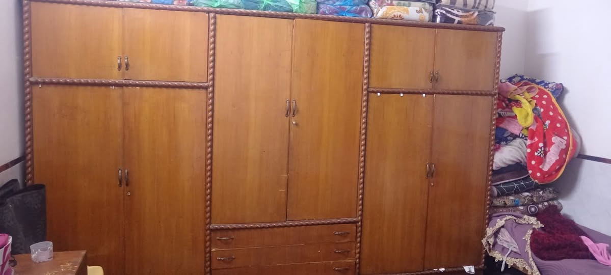 سلام عليكم عندي كنتور للبيع نضيف سعره ٢٠٠ الف أو بي مجال  متوفر خاص


**إذا كنت صاحب هذا الإعلان وتريد حذفه لأي سبب، رجاءا أرسل رسالة إلى الدعم الفني**