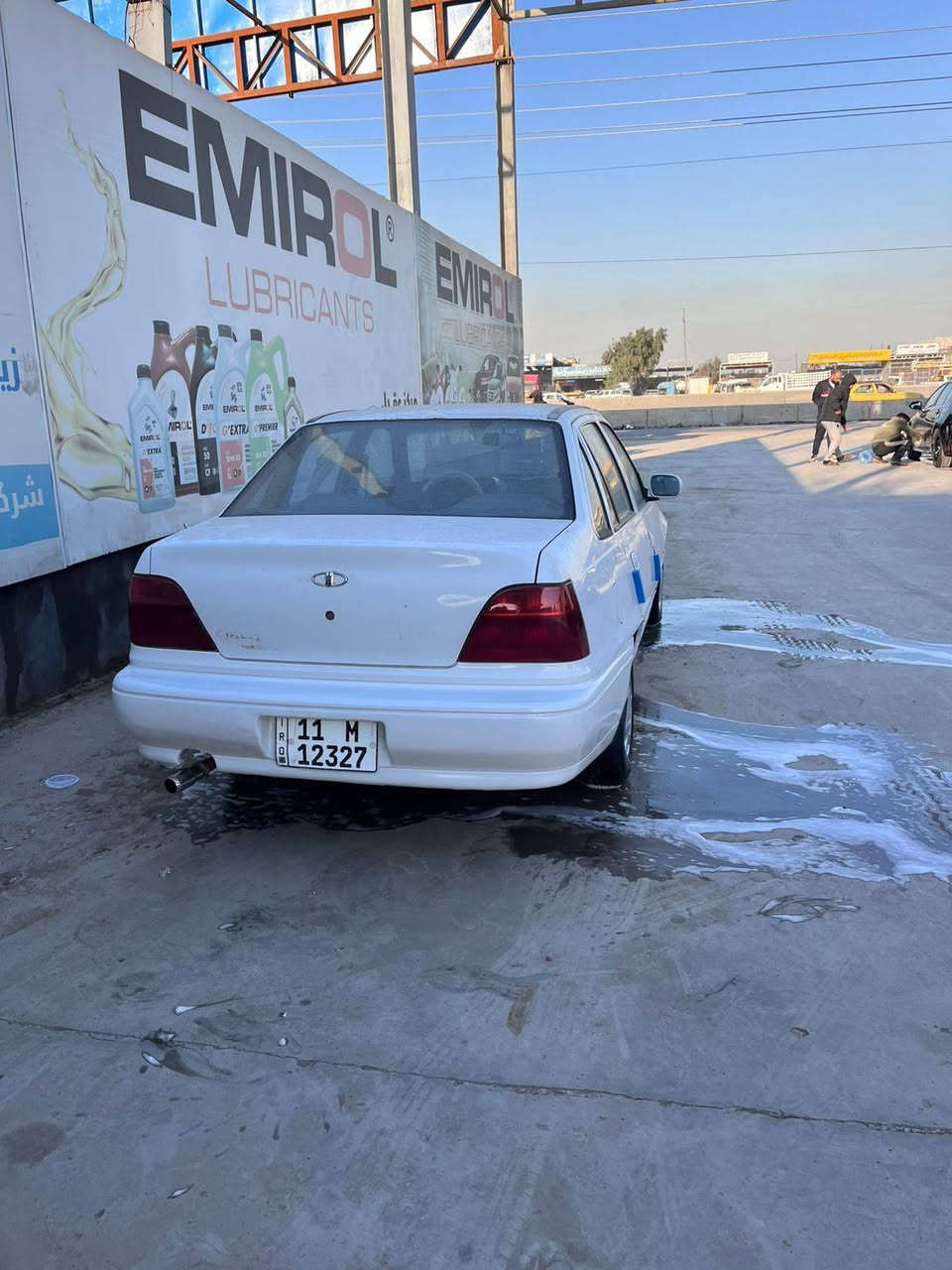 السلام عليكم دايو سلو موديل 1996 للبيع فقط كير اوتمتيك 
السياره كامله  ابلاديه كهربائيات شغاله مكاني كراده الاستفسار على رقم ***********
