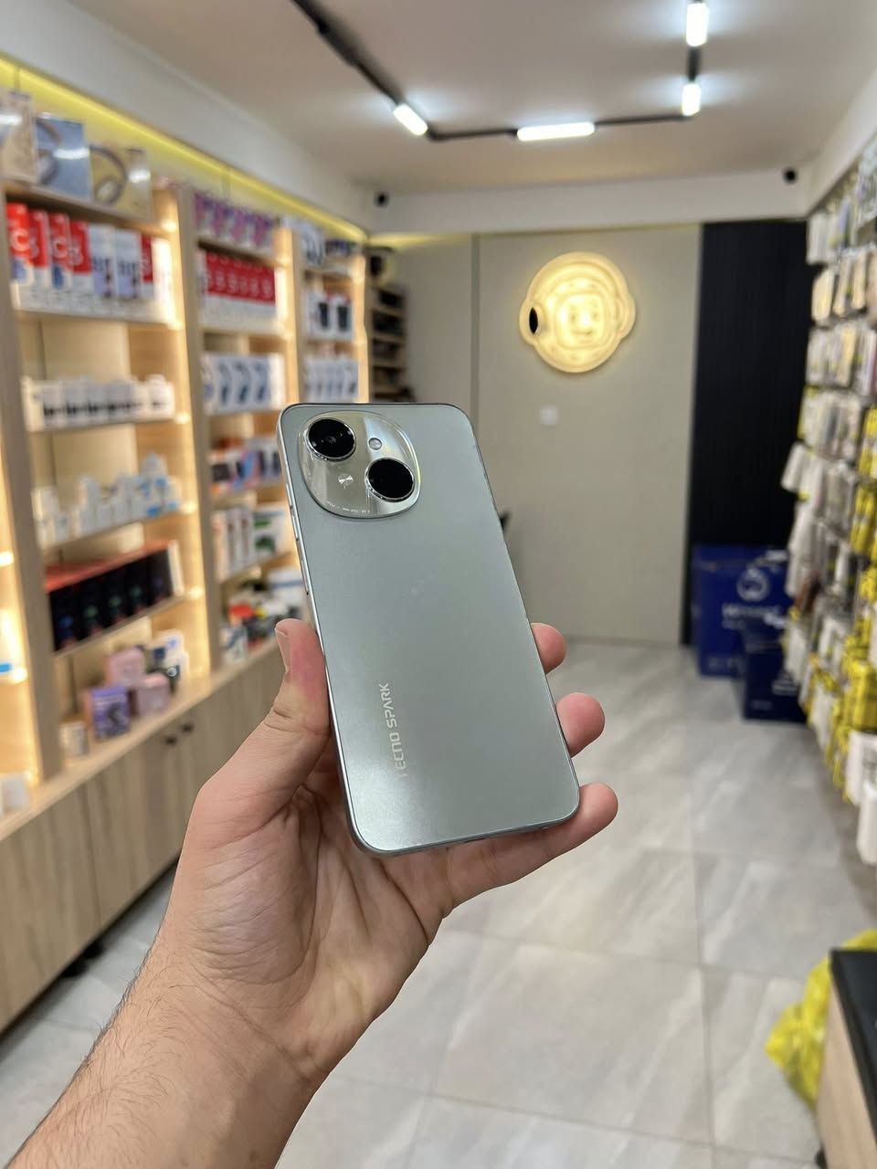 TECNO SPARK Go 1 🩶
بسعر 109 الف فقط 😍

الذاكرة 128GB

رام 4GB+4GB =8GB

البطارية 5000mAh

بصمة جانبية 

تردد الشاشة 120HZ

جهاز كلش حلو ونظيف ❤️‍🔥

المكان موصل 

حي الميثاق 

للاستفسار 

***********

