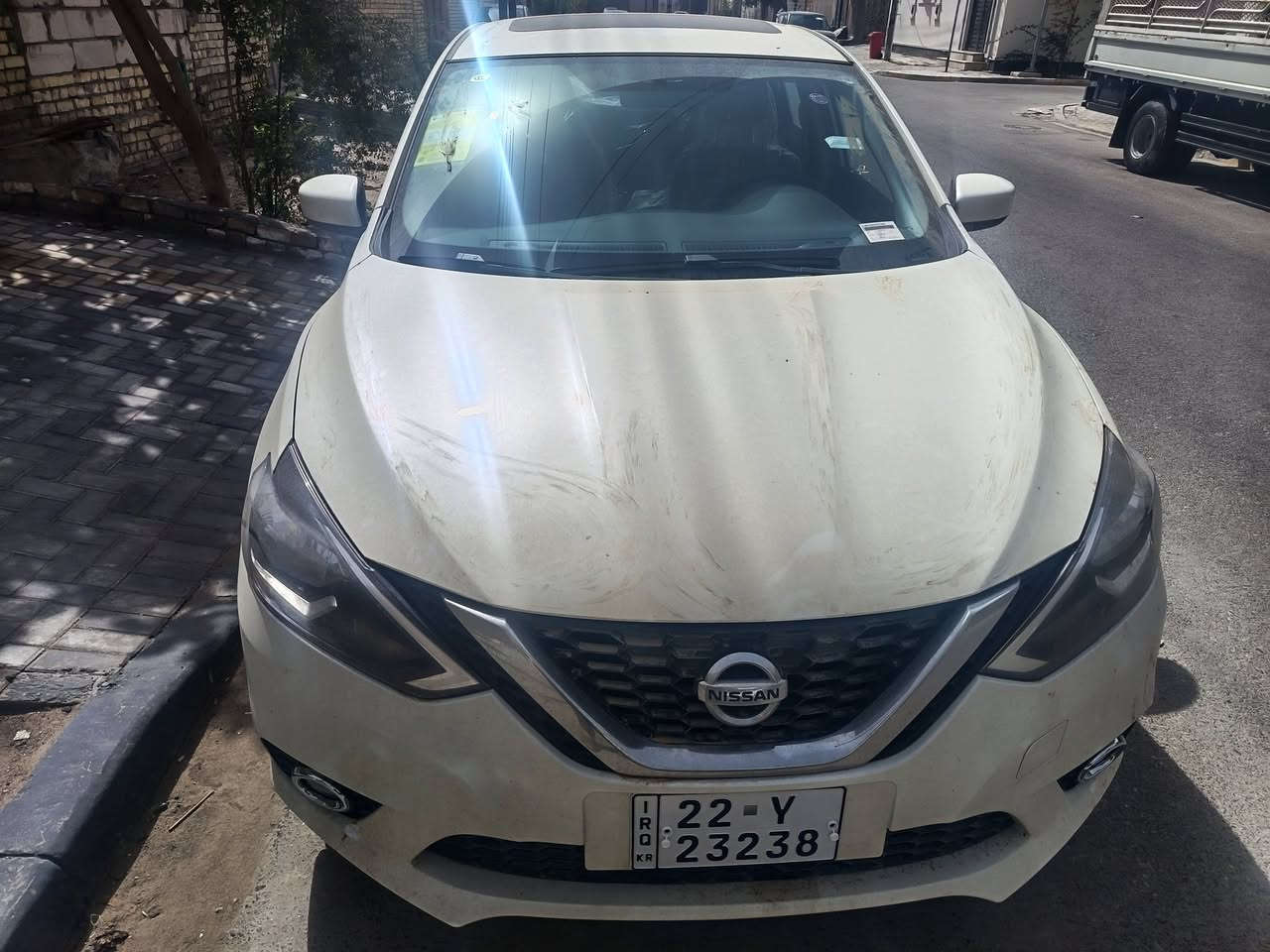 سلام عليكم
سيارة نيسان سنترا موديل 2025 سيلفي 
السيارة زيرو ماشية 100 كيلو فقط مال الهزة والترقيم
رقم اربيل وكالة مجانية
تريد وكالة تريد تحويل
محرك 1600
نظام Eco
مانع انزلاق
تحكم ستيرن
فتحة سلايت
شاشة
كاميرا
تبريد قطعتين 
السعر 137 وبيها مجال قليل للشراي 
العنوان البصرة ياسين خريبط ***********
