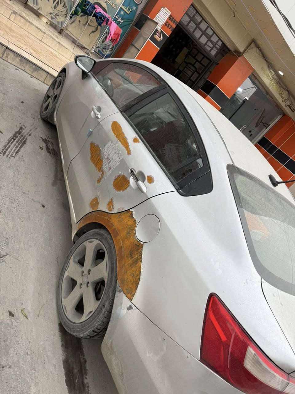 السلام عليكم كيا ريو للبيع مديل ٢٠١٢ خليجية
كير محرك تبريد سيارة مصبوغه عام 

محركه ١٦٠٠ دوش 

سيارة اقتصاديه وعتماديه وبيه منضومه زنون 

مكاني السيديه 

سعره ٧٣ وبيه مجال 

سياره معوزه ربع وترايك وين متريد 

***********

الشراي يتصل ماعندي خاص 

ملاحضه ذني يرادلهن صبغ تكلف ورقه
