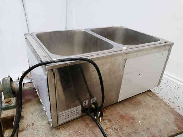 🔥 للبيع حماية تمن كهربائية (2 بلانك) 🔥
الحالة: مستخدمة استخدام قليل ونظيفة جداً

⚡ المواصفات:

عدد البلانكات: 2 بلانك

كل بلانك يتحمل 3 كيلو تمن

تشغيل ممتاز

ستانلس ستيل

💰 السعر: 125,000 دينار
وبيها مجال قليل بالسعر

📞 للاستفسار والاتصال أو واتساب:
***********
