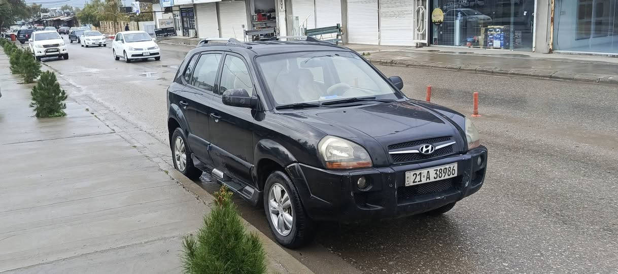 هوندا توسان 2009
باب واحد صبغ بدون حادث 
شبرين بارد
توماتيك جام کهرباء ويل كروم
رقم سليماني
سنوية جديدة لحد 2028
بيها كارت بنزين
تايرات زين
سعر 121ورقة
مكان جمجمال.
رقم تلفون/***********
ــــــــــــــــــــــــــــــــــــــــــــ

هۆندا تۆکسۆن 2009 
تاک
یەک دەرگای پەمپه
دوو بست سارد
ئۆتۆماتیک چوارجام کارەبا ویل کرۆم
ڕەقەم سلێمانی
سەنەوی تا2028نوێیه
کارتی بەنزینی  لەگەڵە
تایەی باشه
نرخی 121گەڵا

شوێن: چەمچەماڵ
ژمارە موبایل/ *********** شمشمل, السليمانية
