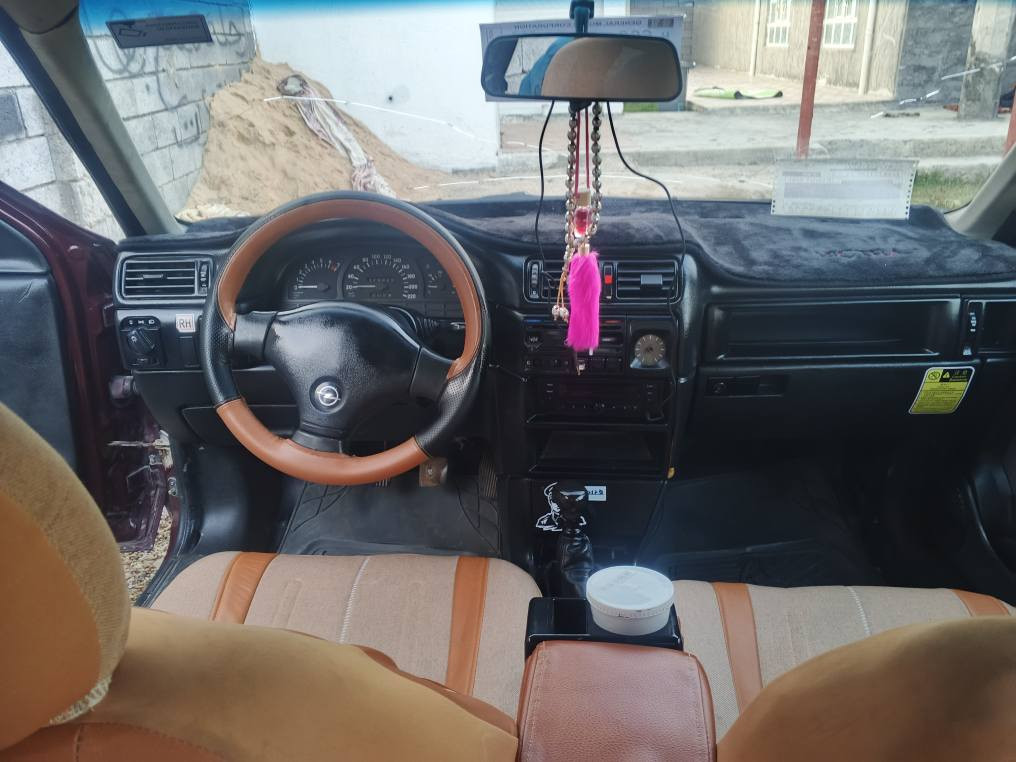 سلام عليم اوبل فكترا موديل 91 كير محرك كفاله تخم تاير جديد كهربائية كله شغاله تحويل ثاني يوم رقم انبار سياره متخلي عليه ربع دينار سعره 40 مكانه رمادي جويبه تصال 

*********** ولا مراوس بئغل عادي لن محتاج فرق
