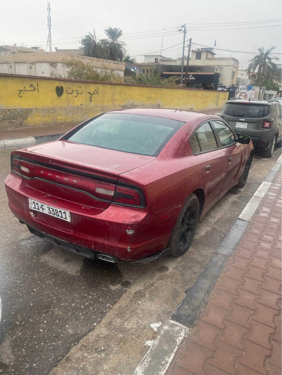 جارجر 2012 للبيع فقط بدون مراوس 
رقم بغداد دولي تحويل ثاني 
سنويه لغاية 2028
السعر 115
حادية تخم تاير كير مكينه كهربائية كلها جاهزه
للاستفسار اكثر اتصل أو واتساب ***********
(***********) البصرة, العراق
