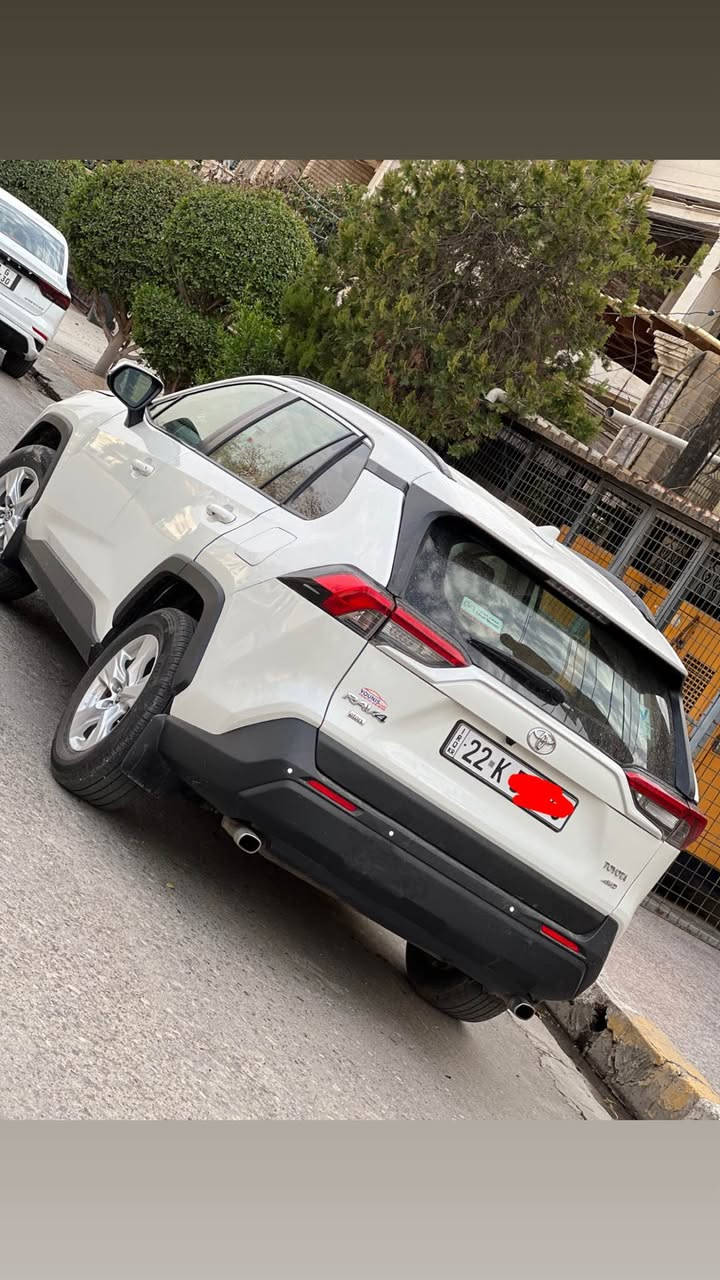 رافۆر ٢٠٢٠ 
مواسەفات خەلیجی سفری شەریکەی جیاهانە 
گیر  مەکینە بەشەرت 
سیارەکە ٥٣ کم حەقیقی رۆشتوە زۆر کەم رۆشتوە 
٦ پارجەو نیوی سبوخە پیشی کەپەسە هەتا دەحامی بی بۆیاخە بیلادیە ناو دەرگاکانی سبوخە سەفحەی سەکمی سبوخە  
سحری سیارە ١٦٩ خلاس دەبی سحرەک خوار هەمووو بازاری 
*********** أربيل, العراق
