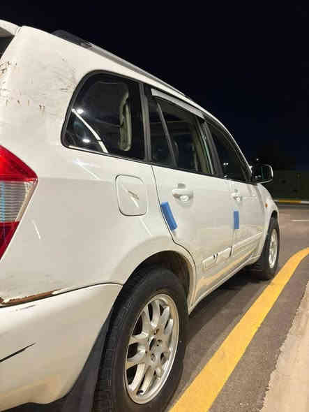 .ألسلام عليكم   شيري تيكو 🚩خليجيه شركه العامه .سنويه بآسمي .هزه .ارقام جدد) موديل
2012
ابيض نضيف 
كير ميكانيكي  محرك 2000cc  (مكفول الكير والمحرك)
....    تبريد ثلج🧊   كل نقص مابيها 
سياره ماشيه 115 الف  كيلوقابل للزياده
$الداخل بي كم فطر بس ماشي  .شاشه كامره دواره 
كراسي تدفئه شغال .كروس سرعه 
$فتحه سقف شغاله 
$تايرات جدد
$صدر نظيف دبلات 
$ملاحظه السياره عليه ادامه دوريه كامله   

(البدي بي ملاحظات وشخوط  وطختين)    شاصي ولوغود مكفول  البنيد كلير جارد 

مكان السياره بغداد المنصور الداودي    سعره     64$
..

***********     واتساب   ابو محمد بغداد
