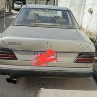 مرسيدس 300E • ٨٧ • رقم بغداد