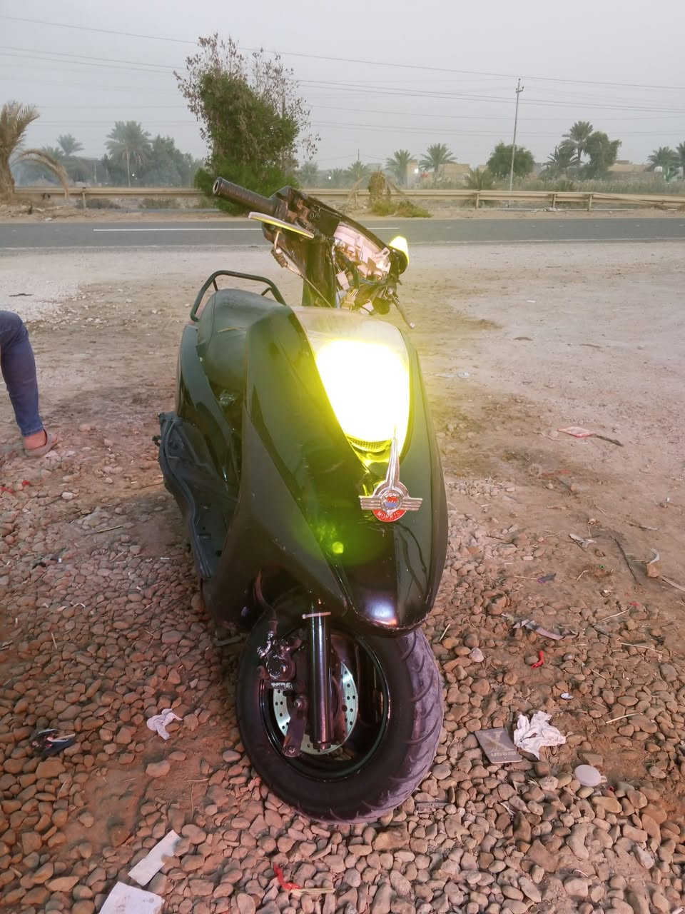 سلام عليكم دراجه بريز للبيع مفتوحه مرا وحده نكره سلف كهربايات شغاله ماعوزها بس الوجه كدام السعر225  تواصل خاص واتساب ***********
