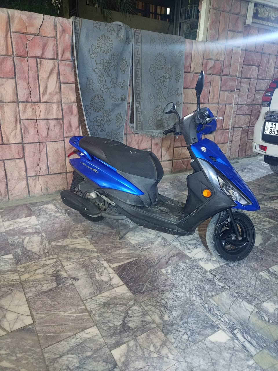 السلام عليكم 
اكزز حديث شكل الجديد 
دراجه جديده وناعمه ومابيها اي نقص وماشيه قليل 
أوراق المعرض موجوده
مكاني البلديات 
سعر مليون 
***********
