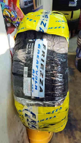 السلام عليكم
متوفر إطار بلاك ارو 
المنشأ الصين 
القياس ٢٦٥/٦٥/١٧ 
نقشة أصلية 
انتاج ٢٠٢٥ 
السعر الزوج ١٣٨ الف دينار عراقي 
متوفر توصيل لكل محافظات 
الموقع بغداد الكرادة مجمع مشن طريق معسكر رشيد 
للتواصل معنا على الرقم متوفر واتساب 
***********
