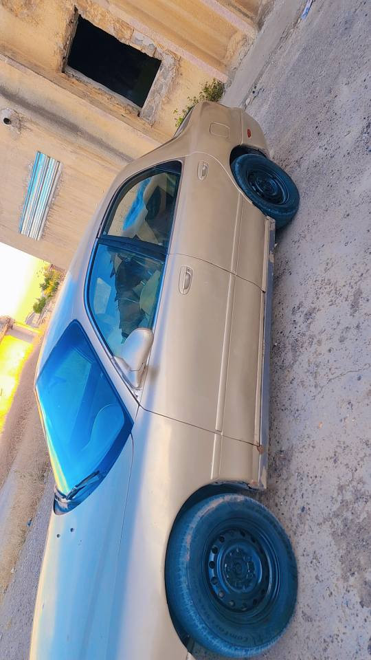 مازدا626
مؤديل1997 تحويل وكاله شه رت تبريد شغال
بئ دعم و ليدران باش و بيش كبس وزع شريكه 
ساحب وكاله له ئاكريه سحري 28ورقه مجاال. شوين هه ولير
رقم موبايل*********** اكر, نينوى
