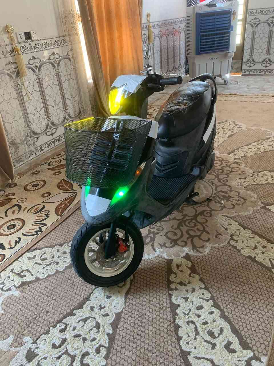 السلام عليك دراجه لبيع كفاله بس ولفات كلشي شغال حساسا الرقم ***********السعر ٧٥٠ بيهه مجال
