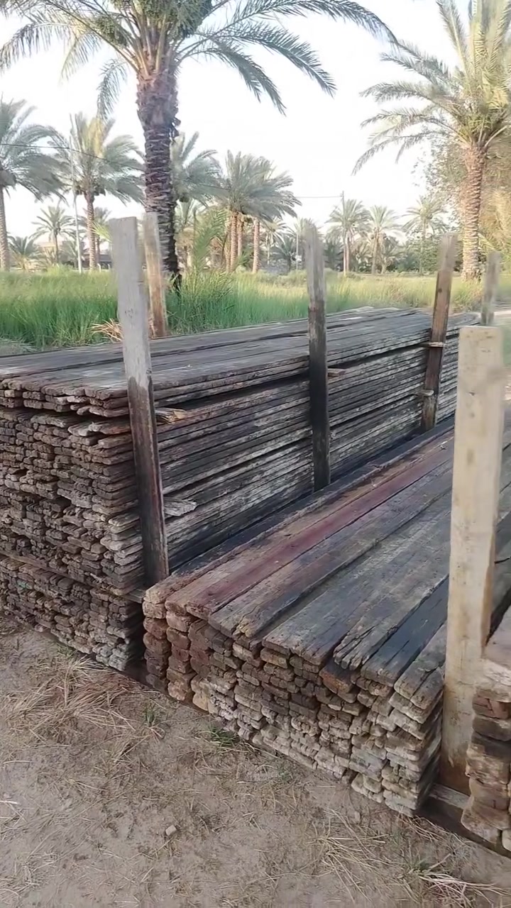 خشب للبيع قالب كامل يدك ٢٥٠ متر مكاني بابل ***********
