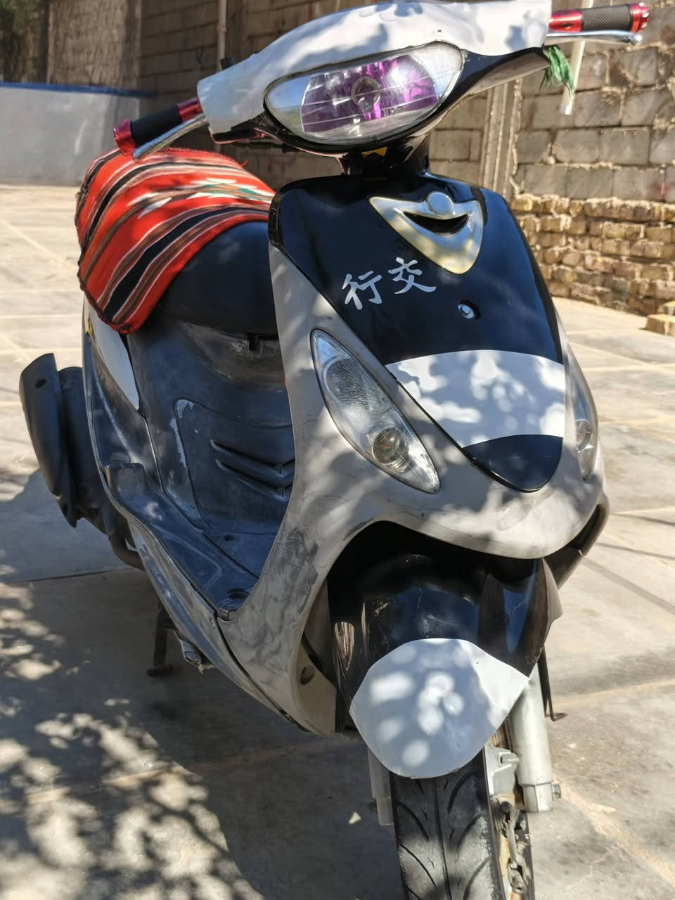 سِلَآمً عٌلَيَکْمً شُبًآبً دٍرآجّةّ جّدٍيَدٍ وٌآيَ نِقُصّ مًآبًيَهّ  سِعٌر خِآصّ آلآتٌصّآلَ عٌلَێ هّآذِهّ آلَرقُمً‏ ‪***********‬‏
