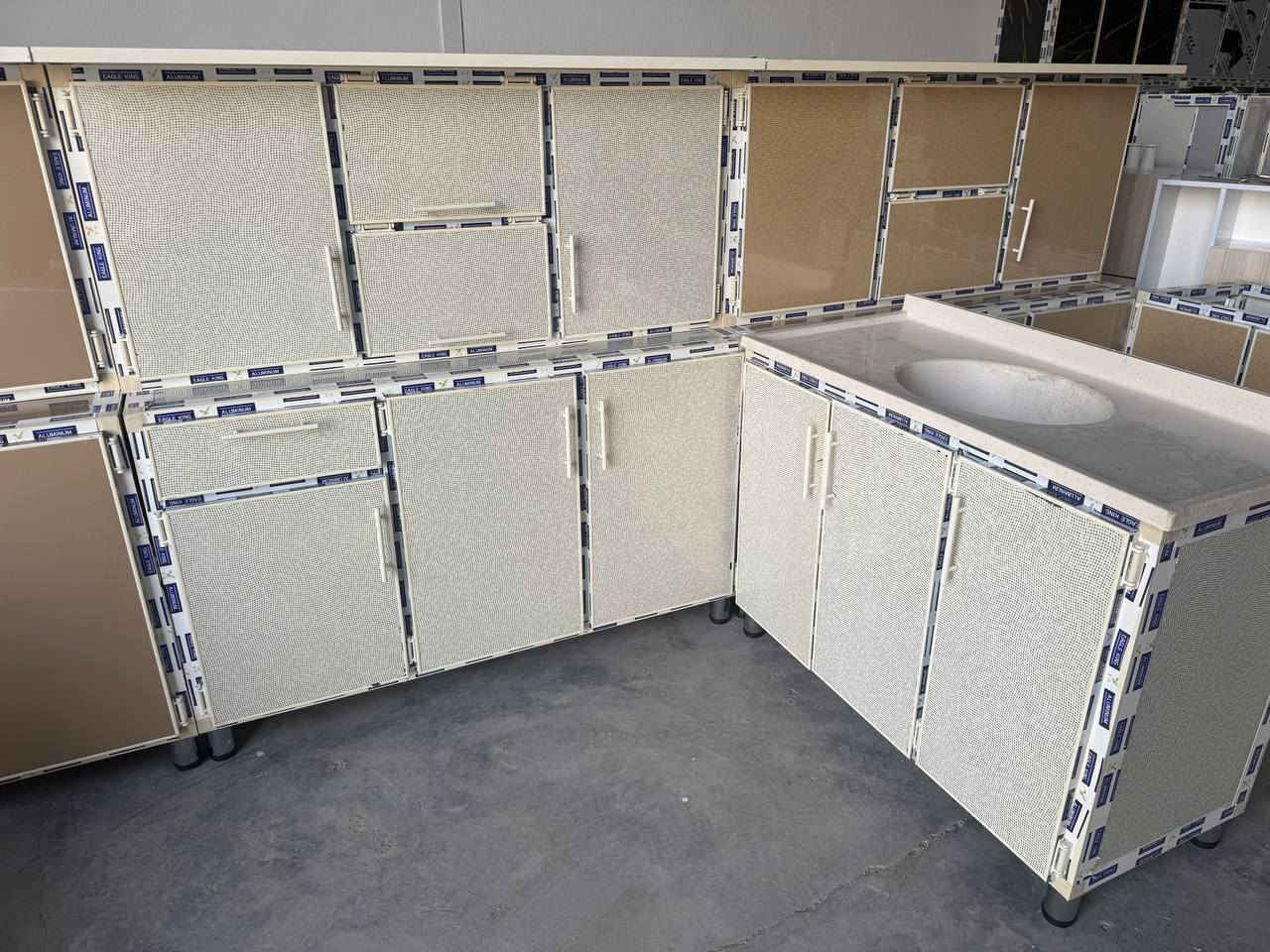 #تزكام وليس سوكي 
#سعر٢٩٠  الف فقط 😍 
#كاونتر متر ونص ارضي وملحق وسنك مرمر متر و٢٠ 

 #القياسات 
#الارضي 
الطول 150 سم (مترونص )
العمق 52 سم 
الارتفاع 90 سم 

#الملحق 
الطول 150 سم (متر ونص ) 
العمق 37 سم 
الارتفاع 68 سم 

#السنك 
الطول 120 سم 
العمق 55 سم 
الارتفاع 90 سم صافي بدون مرمر مع المرمر 93 سم

للحجز مراسله الصفحه أو اتصال واتساب ***********
