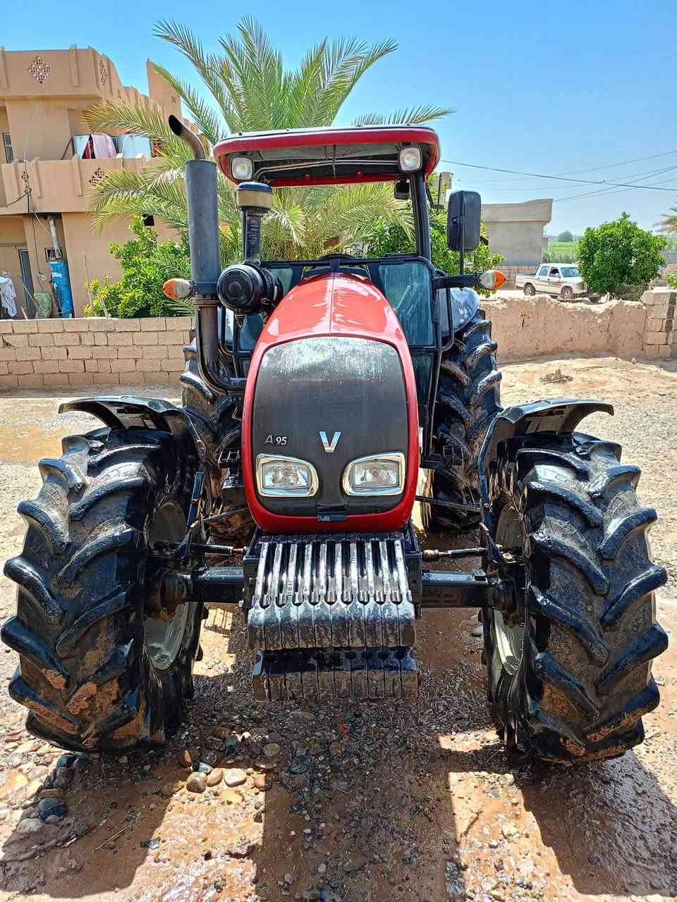 السلام عليكم
للبيع.... فالميت حجم 95 سوبر🔥  موديل 12 كتاب شركه تخم تواير امامي خلفي جديد وضع شركه گير هيدروليك اكسل المحرك مفتوح امجفت 
التفاصيل.... 👈‏‪***********‬‏
                👈***********
