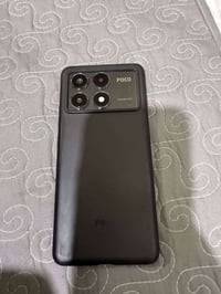 بوكو x6pro .  ذاكره 512 .  عشوائيه 12 .  جهاز بوبجي 120 فريم .  نضافه ...