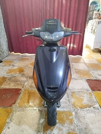 فراشه فحل • حاويه علف • نجف يم دهين