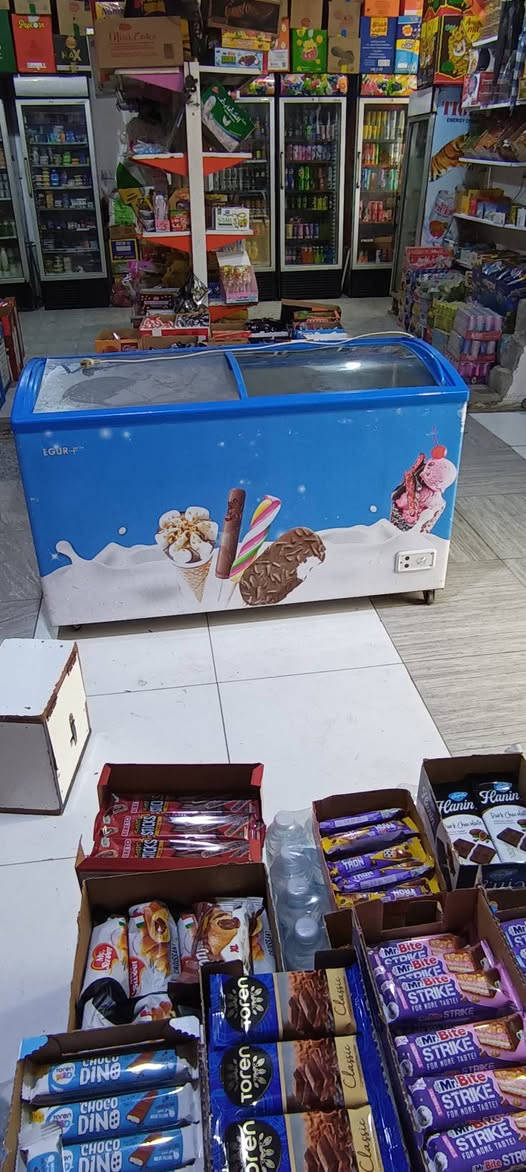 سلام عليكم عارضه بطحيه  يكور مال شركه لا مصلحه ولا مشحونه تجميد فول امانة الله بس جامتهه مكسوره عوزه جامه تجي تفحص وشيل مكاني بغداد الحسينيه مال الراشديه


**إذا كنت صاحب هذا الإعلان وتريد حذفه لأي سبب، رجاءا أرسل رسالة إلى الدعم الفني**