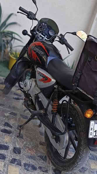 بوكسر جبلي رقم وسنويه بسمي   لايت زنون لا نضوح ولا تبخير  بس لمكينه شويه صوته خشن مادري ليش👈 سعره مليونين و100👉 وبيها مجال لشراي  مكاني بغداد الشعب ***********
