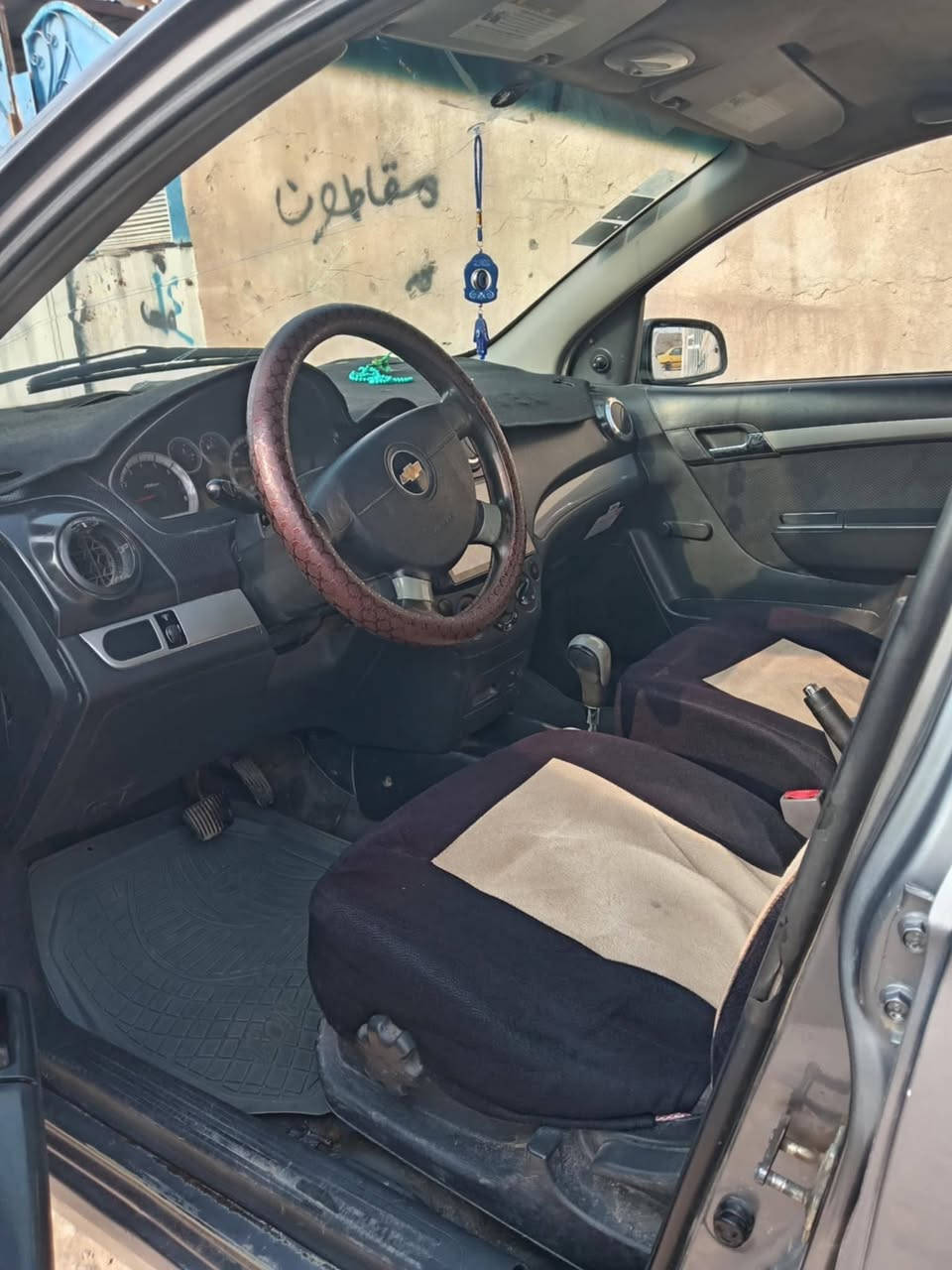 سلام عليكم افيو للبيع واتماتيك مشروع واطني بسمي مديل  2008رقم نكليزي وارد امريكي محرك الف 600 سعر 57 رقم بغداد  مكاني واسط ***********
