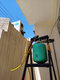 الحمدلله شغل هاليومين فتح سبلت وغسله واعادة تنصيبه نوع توسوت وصيانه سب...