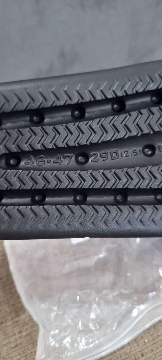 شبشب رجالي القطعة ٧ ألف


**إذا كنت صاحب هذا الإعلان وتريد حذفه لأي سبب، رجاءا أرسل رسالة إلى الدعم الفني**