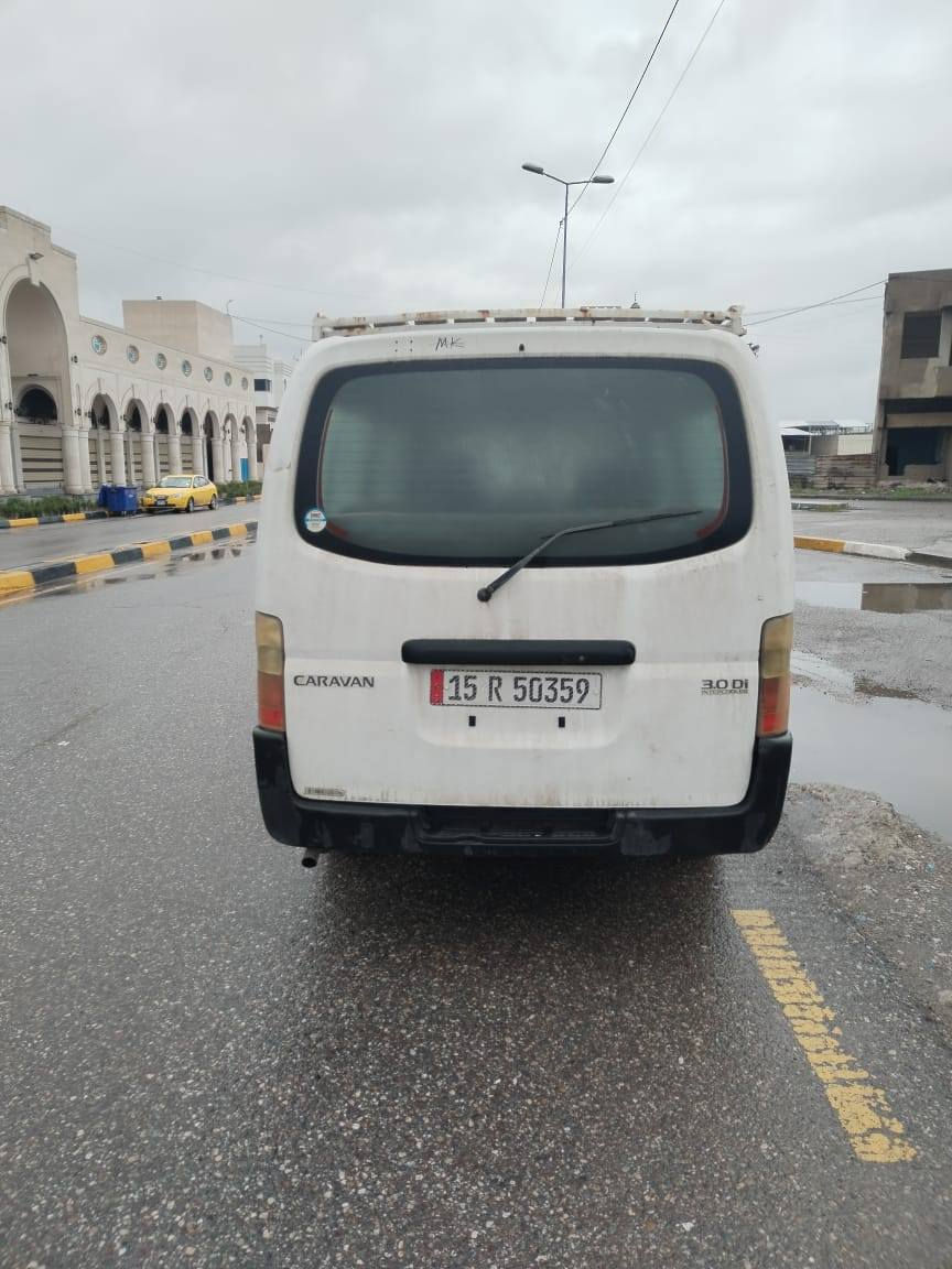 سيارة نيسان اورفان موديل ألفان أربعة سعرو  85 ورقه شرط صافي بي مجال مكاتب نوصل جانب ايمن حي القانون هذا رقمي ***********
