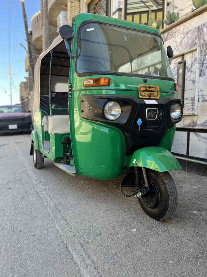 سلام عليكم شباب تكتك للبيع تكتك مرقمه مديل 20 شهر 10 تكتك نضيفه مكفوله لأضربه ولاصبغ مكينه مفتوحه بوش وبستم تكتك جاهزه مثل ماموضح بل صوره ربع ماذب عليه لعنوان بغداد تصل وبل خدمه رقم هاتف 👈🏻*********** لشراي يتصل
