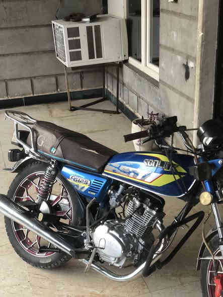 السلام عليكم تايكر 23للبيع دراجه حلوه ونضيفه محرك شرط شلعه ومعدل دشبول ماعرف طافي بس سماعه تشتغل والناره مال دشبول تشتغل كهربائيات شرط عدا الشاير مفصولات السعر 525وبيها مجال المكان ديالى دلي عباس اي استفسار ع رقم:***********اخوان رجاً  لحد يكلي تعالي تريدها تعال اخذها وشايف خيرها
