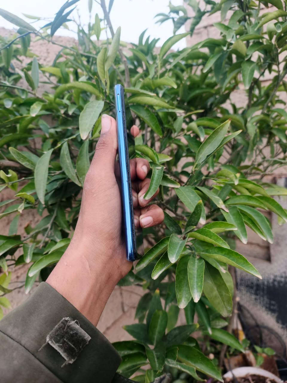 بوكو M5s ,
 ذاكره 128 رام 8 
 جهاز مابي عيب
مبدل شاشه جام كاميرا  مفطورمماثر على تصويريتبدل ب3
مواصفات قويه (يدعم ببجي 60 فريم) شحن تايبسي 
السعر (85) اتصل او واتساب (***********)
