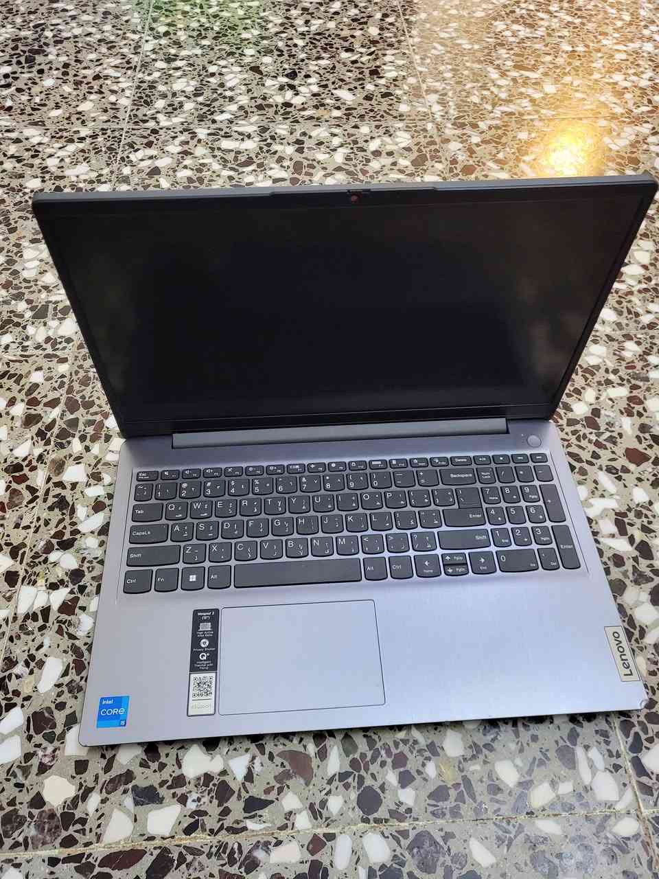 سلام عليكم حاسبه  Lenovo  حجم 15 ذاكره ٢٥٦ رام ٨ 
سعره ٢٧٥الف نضيفه ممفتوحه ابد مكاني ديالى بعقوبه منطقه شفته ***********
