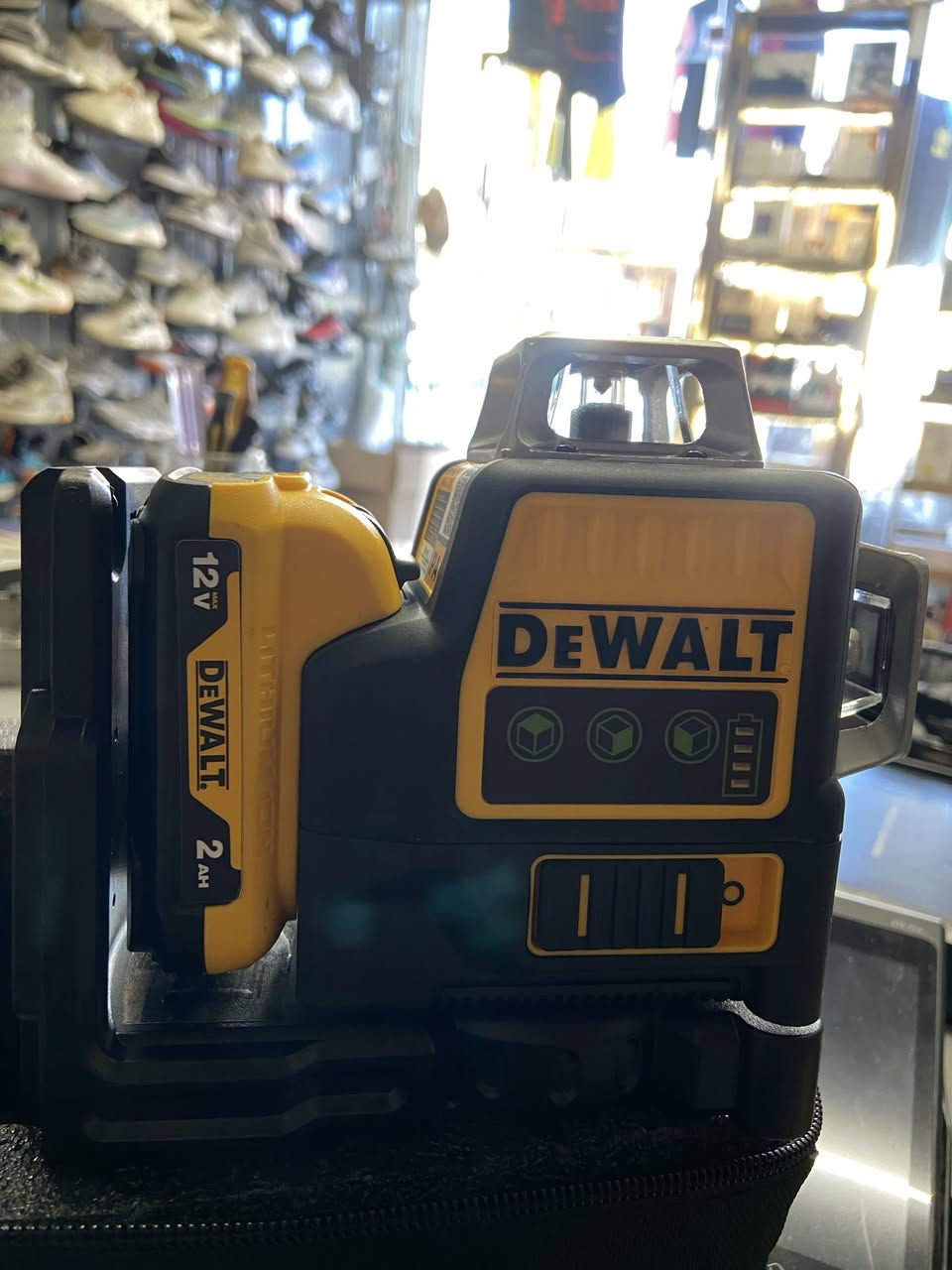 كبان ليزري دي ولت اصلي البطارية متشتغل


**إذا كنت صاحب هذا الإعلان وتريد حذفه لأي سبب، رجاءا أرسل رسالة إلى الدعم الفني**