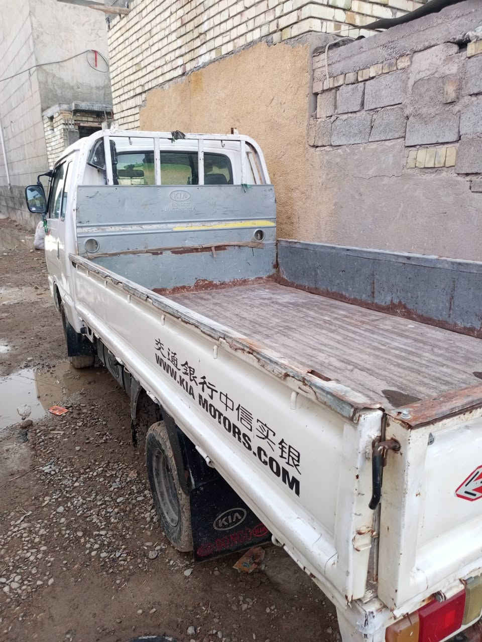 كيه بنگو البيع موديل 96مكفوله من گير مكينه شاصي رقم بغداد سعر 55بيها مجال مكاني بغداد المعامل الباويه***********
