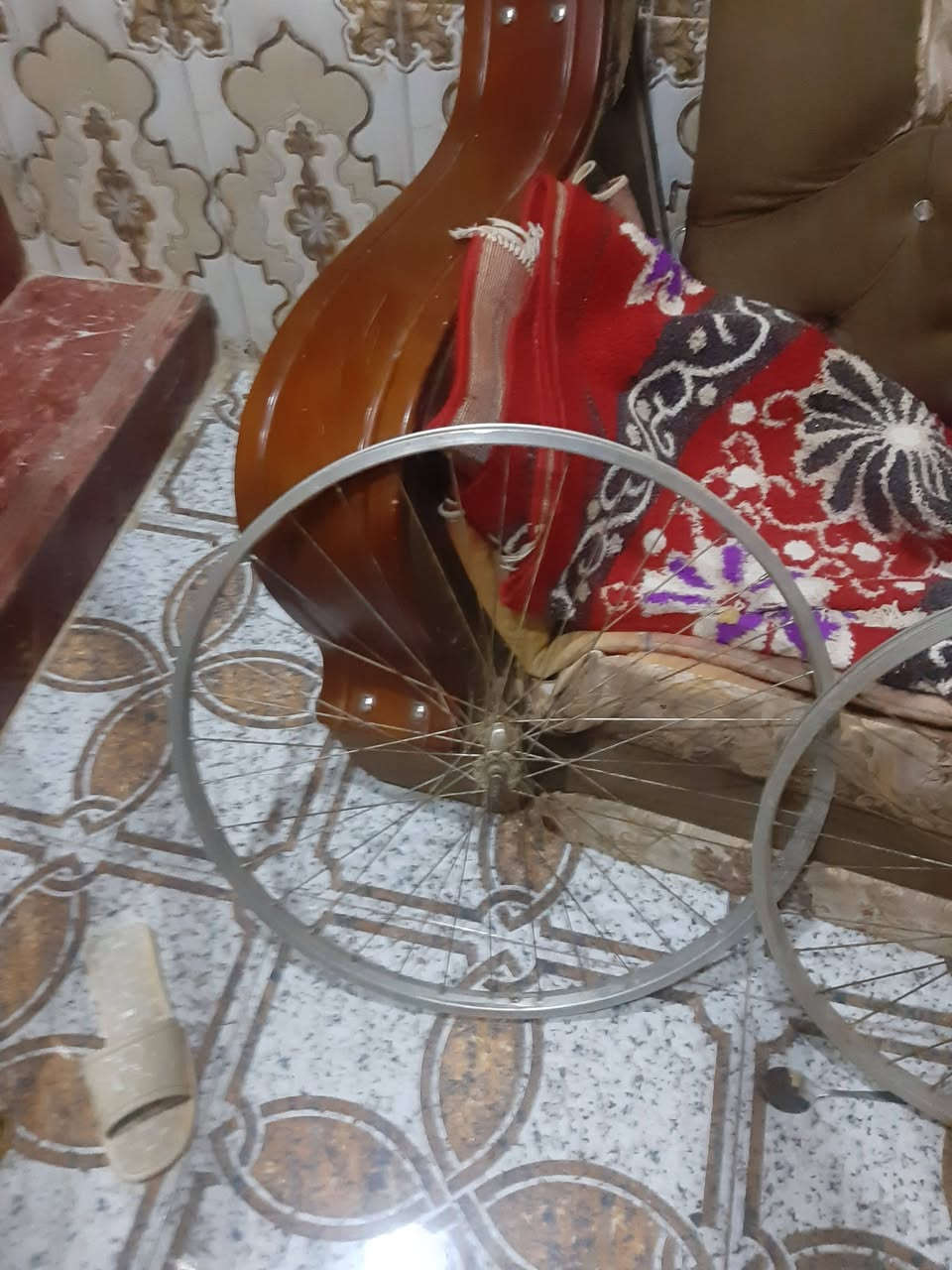 سلام عليكم  وياله امامي وخلفي حجم 26للبيع جانن متروكات وياباني والمكان ذي قار قضاء النصر حي صدرين الثاني ولسعر  قيم وخذ بل سعر اليعجبني


**إذا كنت صاحب هذا الإعلان وتريد حذفه لأي سبب، رجاءا أرسل رسالة إلى الدعم الفني**