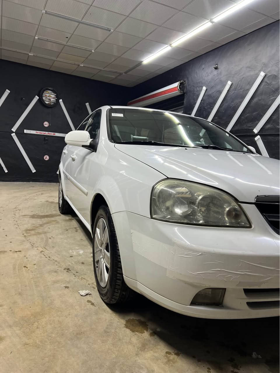 اوپترا موديل 2012  سه نه وي نويه تا 2030 
4 جيگاي بجوكي ته عديله 
ما باقي هيجي نيه 
مه كينه ي ده نگي تيدايه  به فه عم ده ي فروشم 
***********
نرخي 85 وه ره قه و هه نده ك مجالي تيدايه أربيل, العراق
