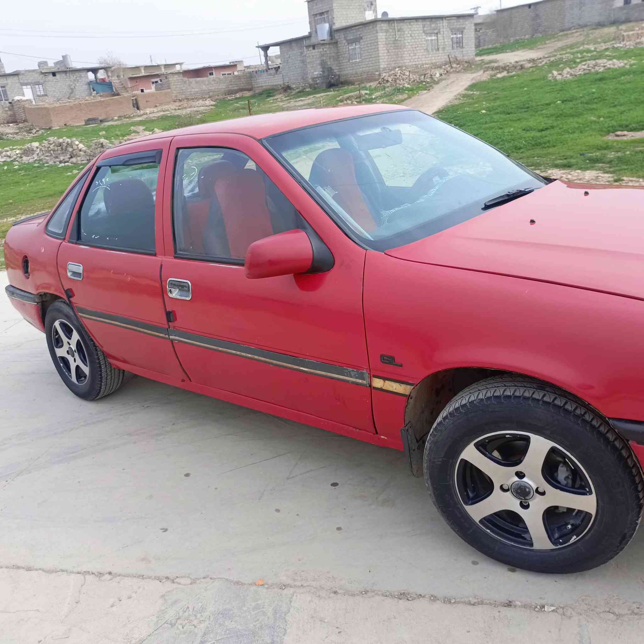 سلام عليكم اوبل فيكترا حجم16موديل89كاربون موجود بيهاء صبق حزام جمالي المحرك بي بدايت نفخ الكير شرط السياره نضيفة طخم جديد طخم تواير جوها جداد تريد وكاله تريد تحويل اللون احمر---السعر37وبيهاء مجال الشراي رقم***********
