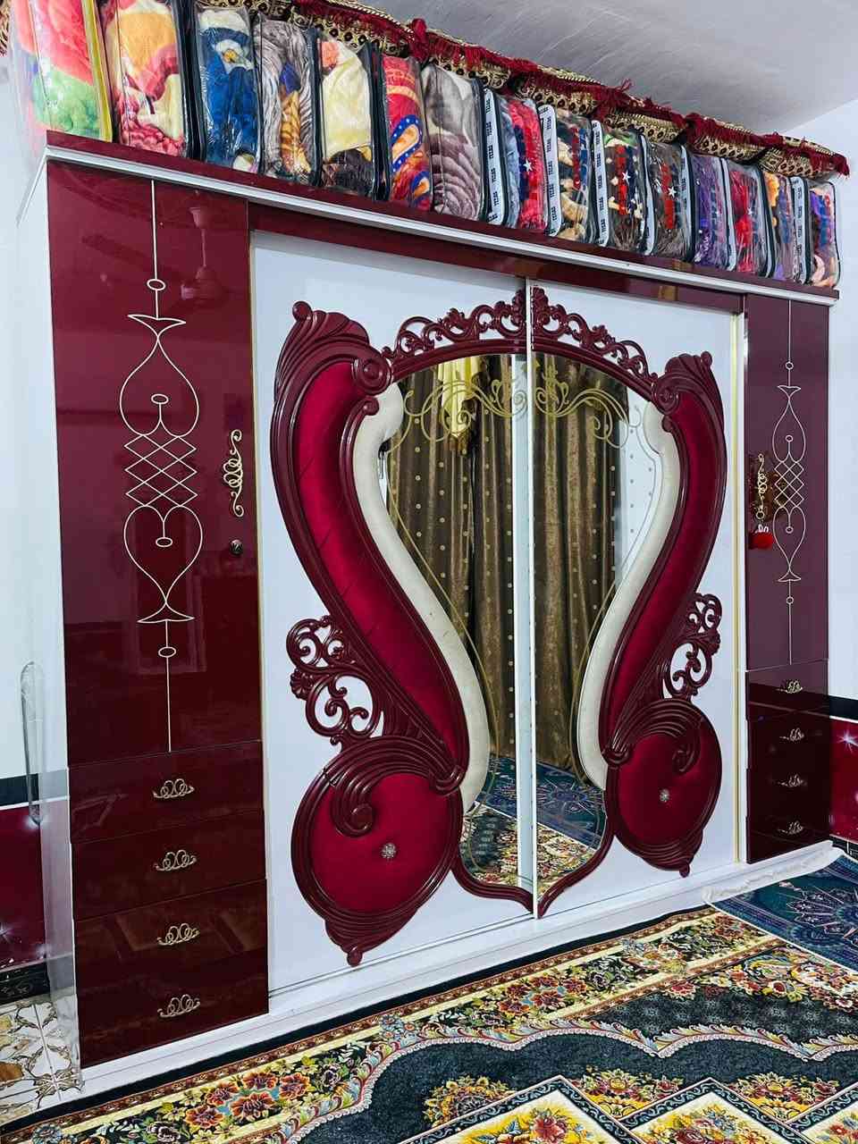 غرفه تركي نضيفه البيع السعر 600وبيه مجال الشراي ***********
