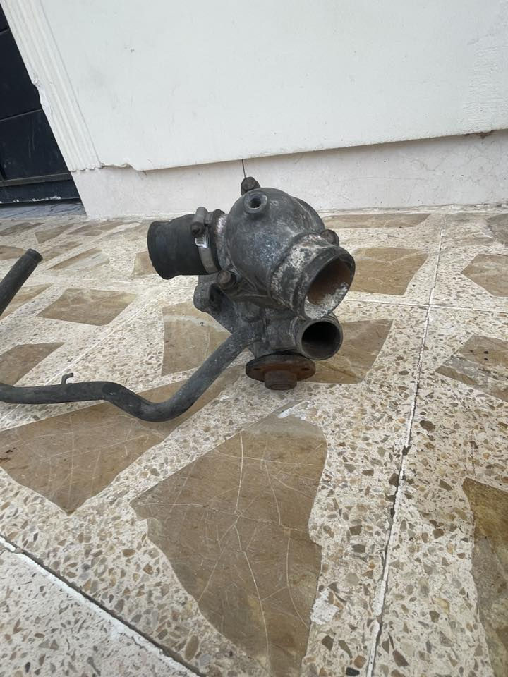 قطع غيار للبيع                                                          كوبلن عدد ٥
وتربم ماء حجم ٣٠٠عدد ٢
راديتر ماء دب حجم ٣٠٠عدد ١
ضغطة قايش مال ٣٠٠عدد ٤
ضغطه ٤سلندر عدد ١
ضغطه موديل حديث عدد ٢
كأردن واحد مال رياسي  وثنيت مال دب 
قبق دياكو مال ٣٠٠شرط اخو الجديد  عدد ٢
كروز سرعه عدد ٢
عنكبوت أربعه سلندر 
سلف عدد واحد 
بطانه مال جاملغ دب
 سلكتر مال كير عدد ٨
فيتبم مال بتره موديل قديم عدد ١
***********
